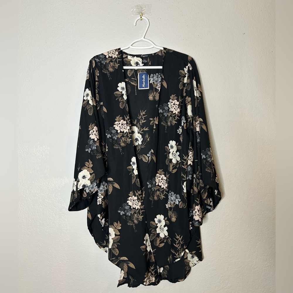 Cejon One Size Fits All Floral Poncho